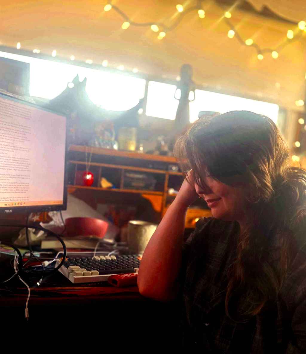 Shopping for Agents? Complete. Now Get me a pedestal Sink & Hard-To-Look-At&nbsp;Wallpaper